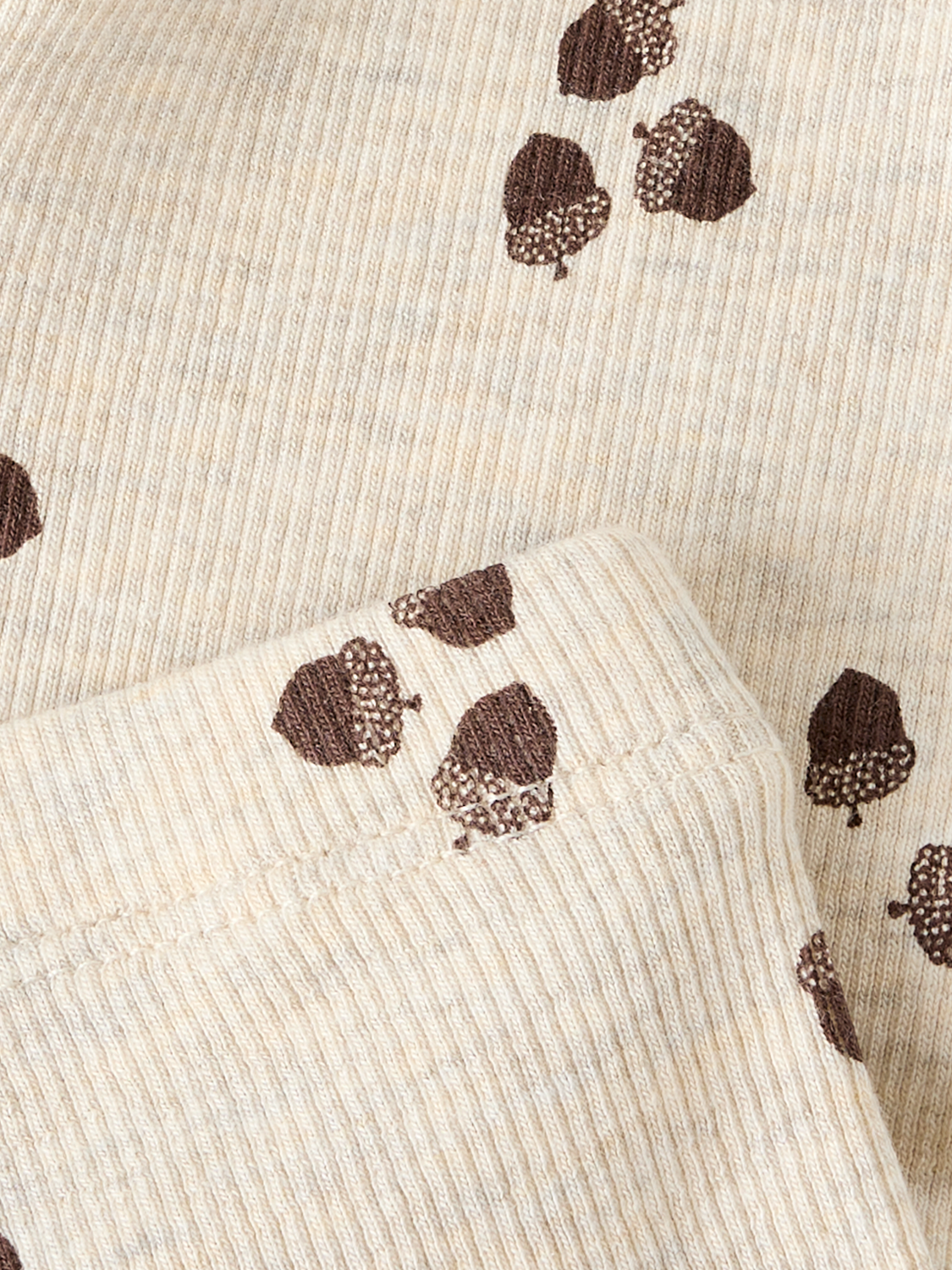 model_shot-front_full